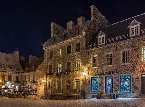 Maison historique Barbel et architecture de pierre en Nouvelle-France